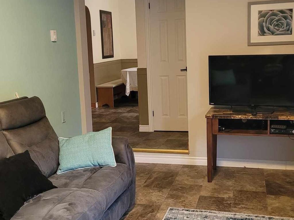 












54 MacKenzie Drive

,
Coxheath,




NS
B1R 2H2

