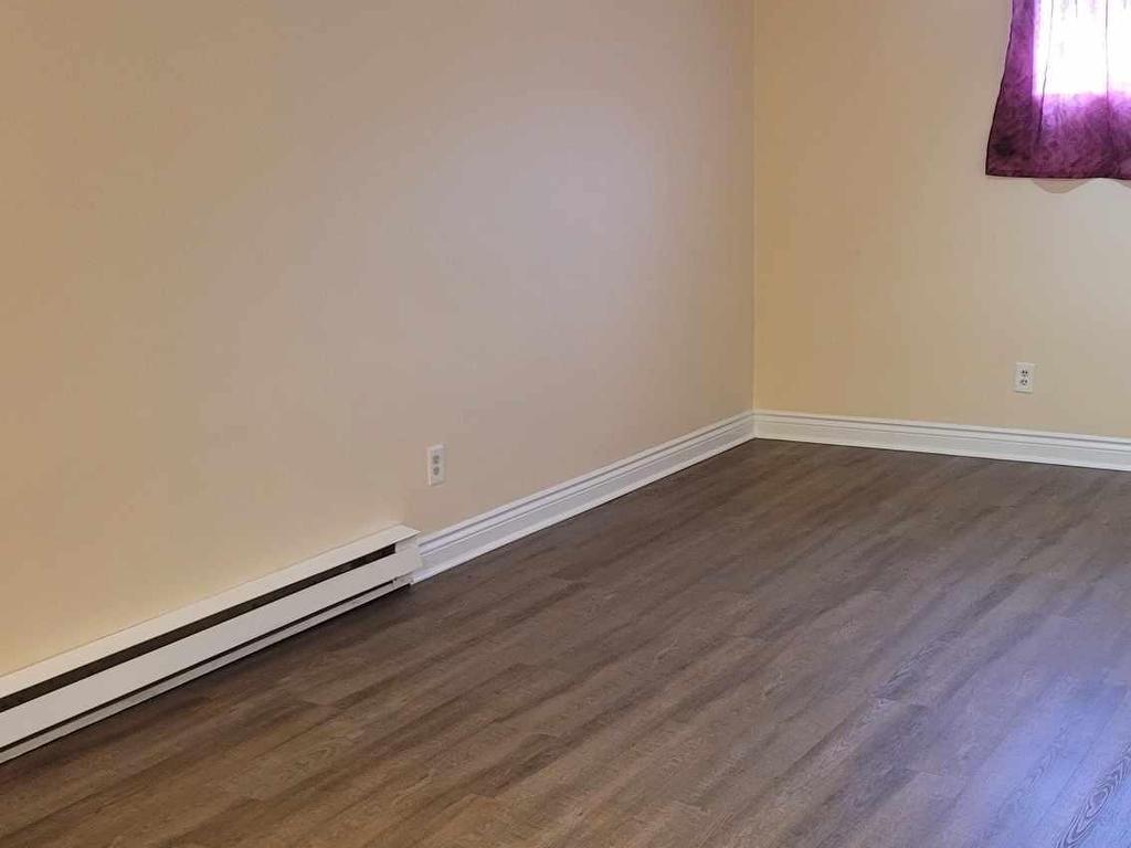 












54 MacKenzie Drive

,
Coxheath,




NS
B1R 2H2

