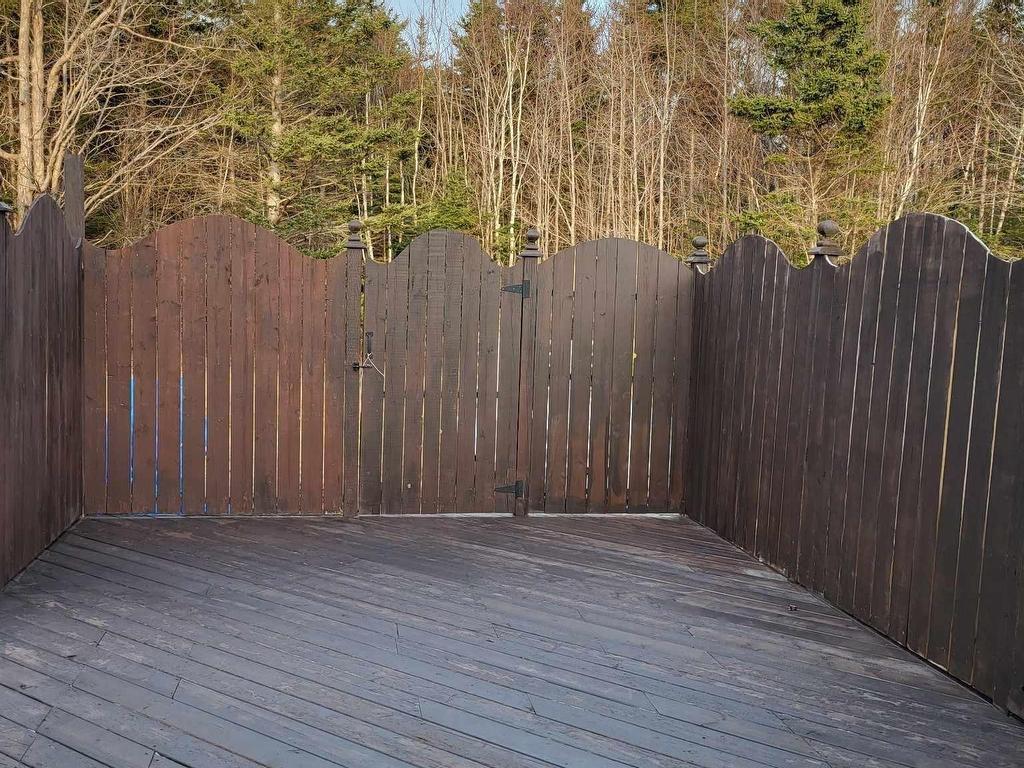 












54 MacKenzie Drive

,
Coxheath,




NS
B1R 2H2

