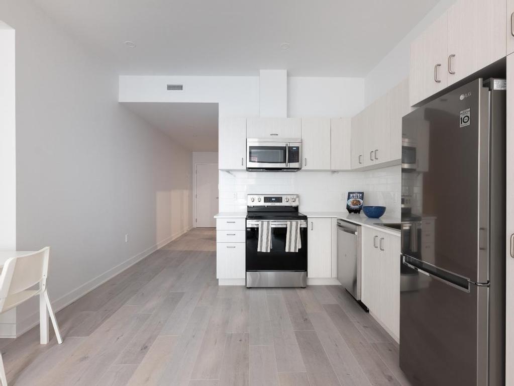 









1415


Rue Bishop

, 204,
Montréal (Ville-Marie),




QC
H3G2E4

