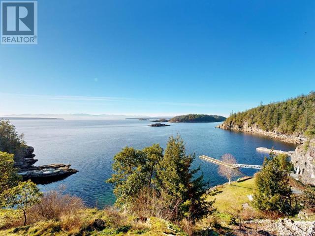 












2-10289 FINN BAY ROAD

,
Powell River,




British Columbia
V0N2G0

