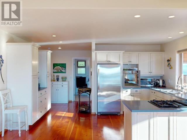 












2-10289 FINN BAY ROAD

,
Powell River,




British Columbia
V0N2G0

