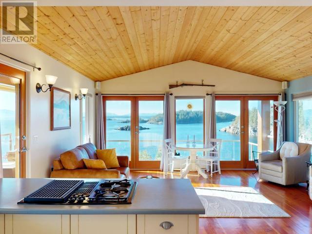 












2-10289 FINN BAY ROAD

,
Powell River,




British Columbia
V0N2G0

