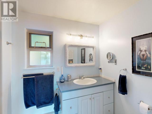












2-10289 FINN BAY ROAD

,
Powell River,




British Columbia
V0N2G0

