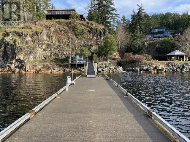












2-10289 FINN BAY ROAD

,
Powell River,




British Columbia
V0N2G0

