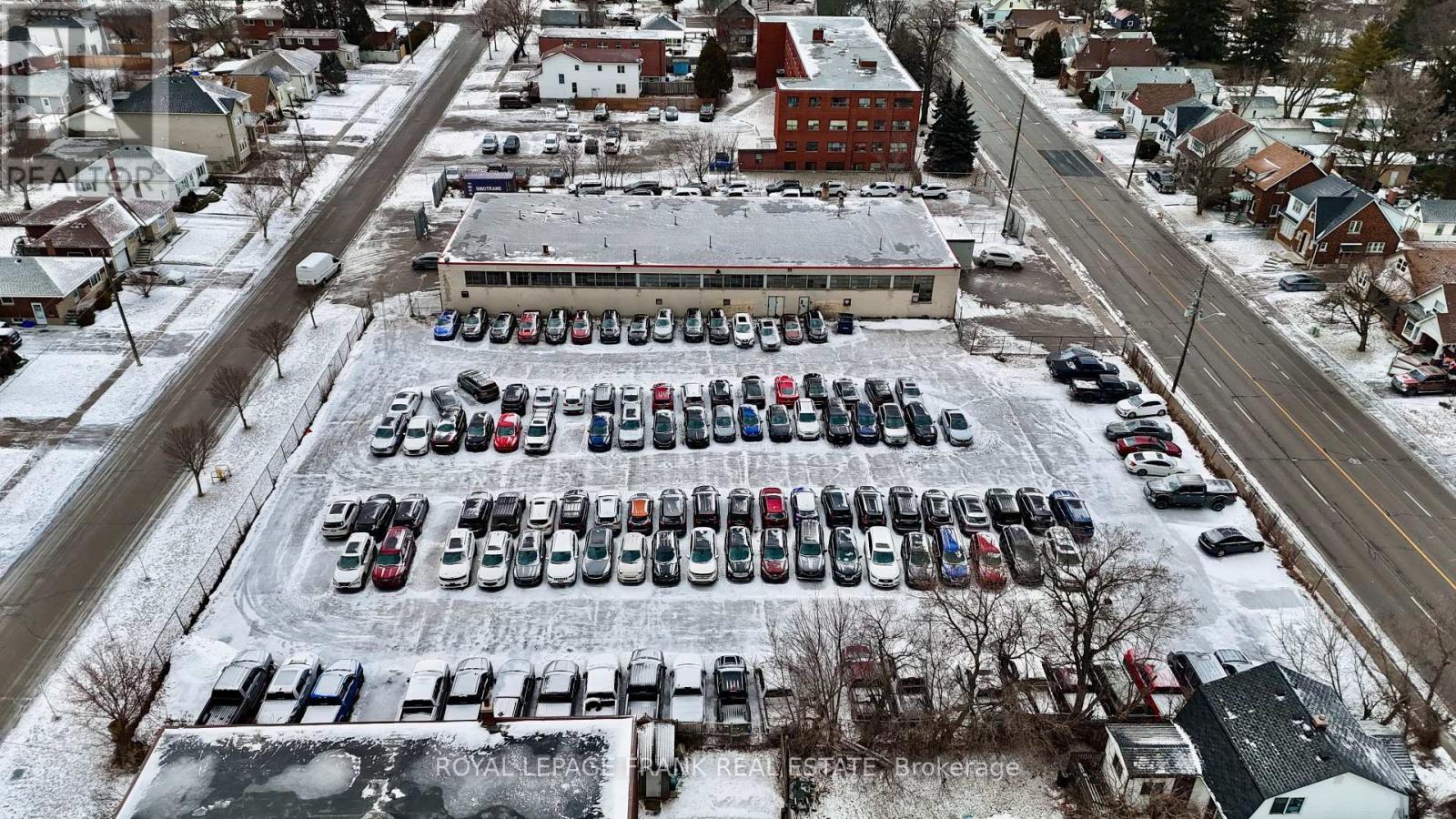 












182&188 PARK ROAD S

,
Oshawa (Vanier),




Ontario
L1J4H2

