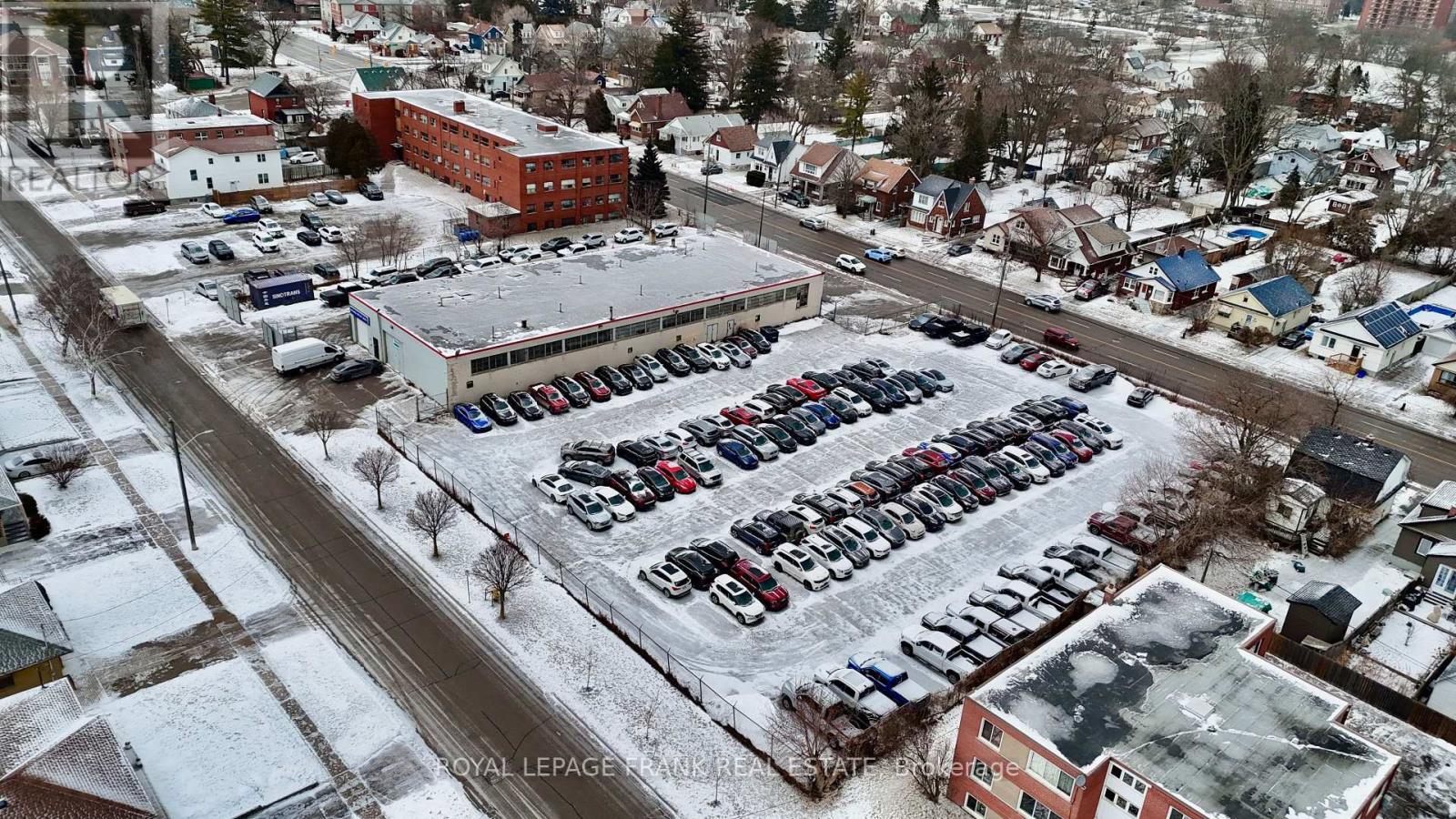 












182&188 PARK ROAD S

,
Oshawa (Vanier),




Ontario
L1J4H2

