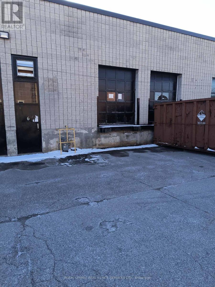 












6 - 12 UPJOHN ROAD

,
Toronto,




Ontario
M3B2V9

