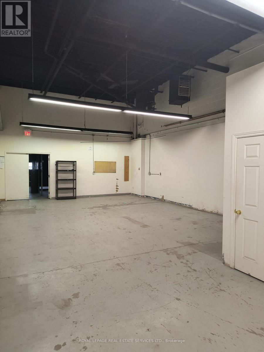 












6 - 12 UPJOHN ROAD

,
Toronto,




Ontario
M3B2V9

