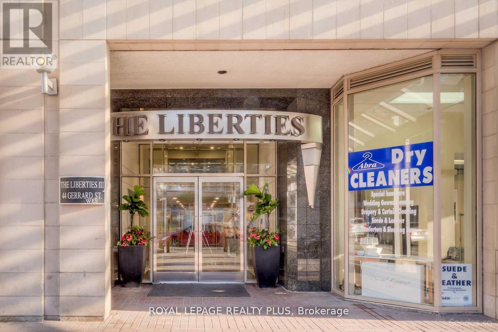 












1601 - 44 GERRARD STREET W

,
Toronto,




Ontario
M5G2K2

