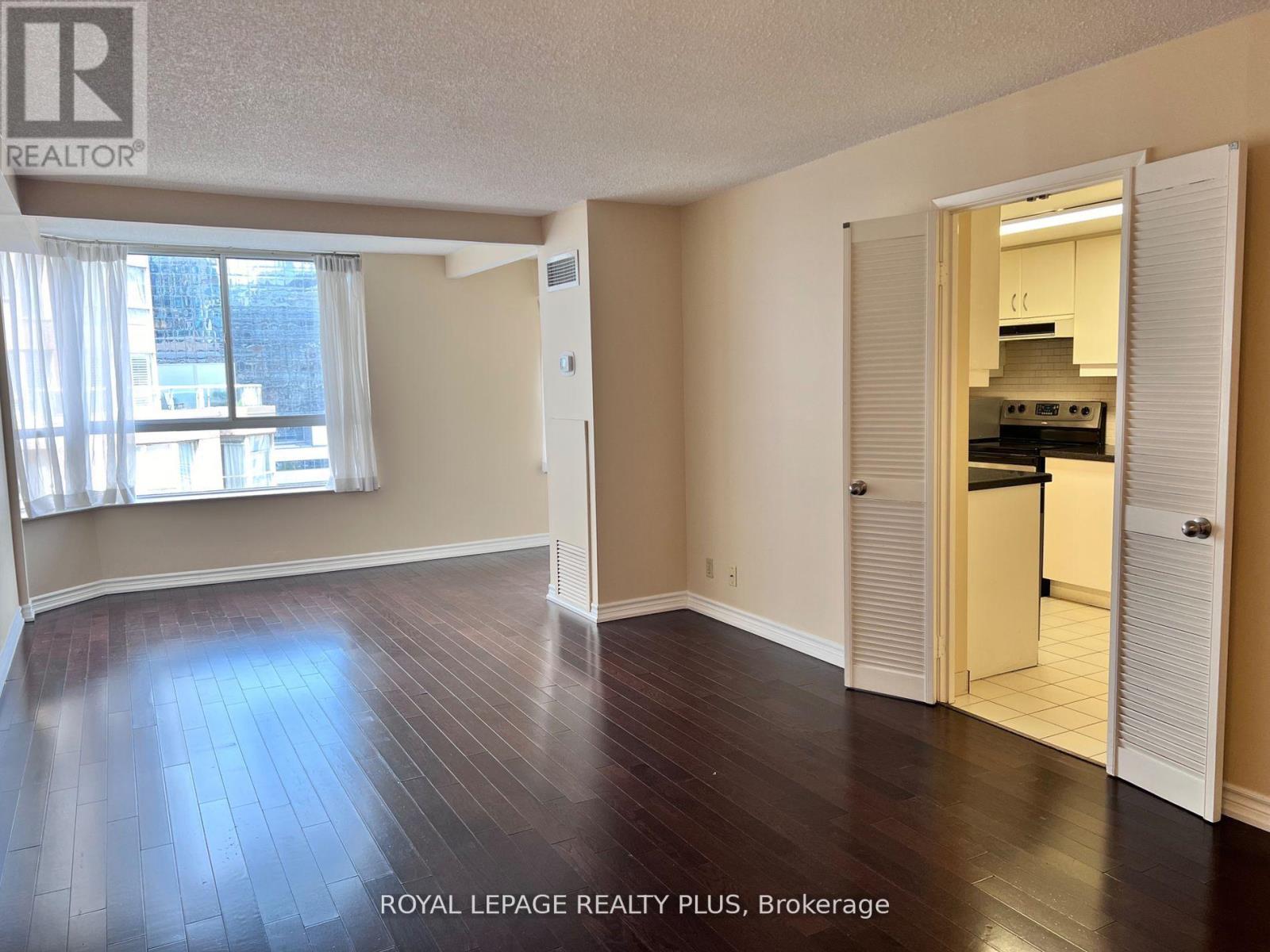 












1601 - 44 GERRARD STREET W

,
Toronto,




Ontario
M5G2K2

