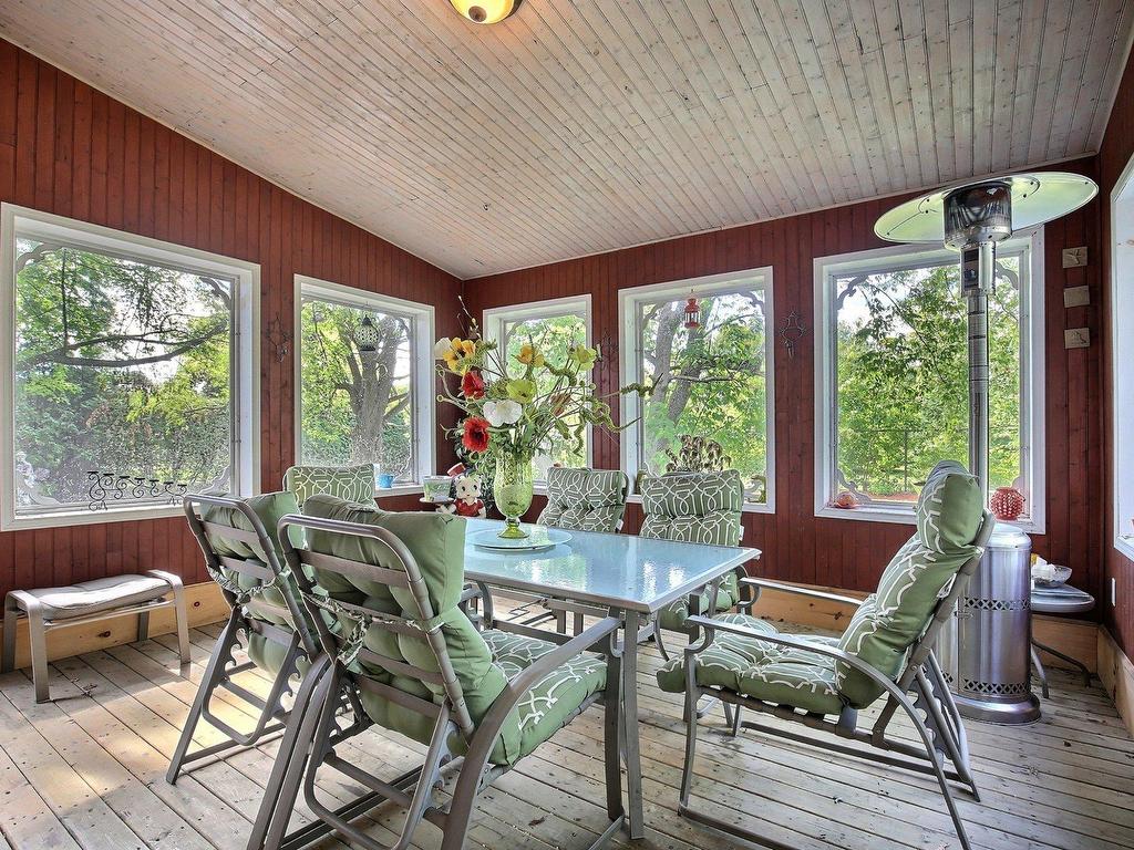









223

 - 223A


Rue Bella

,
Saint-Jean-sur-Richelieu,




QC
J2X4Y6

