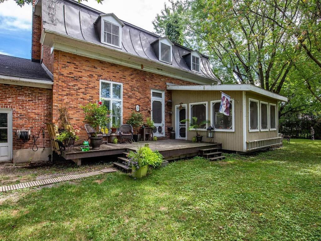 









223

 - 223A


Rue Bella

,
Saint-Jean-sur-Richelieu,




QC
J2X4Y6

