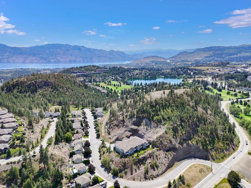 









2523


Shannon View

Drive, 204,
West Kelowna,




BC
V4T 2Z7

