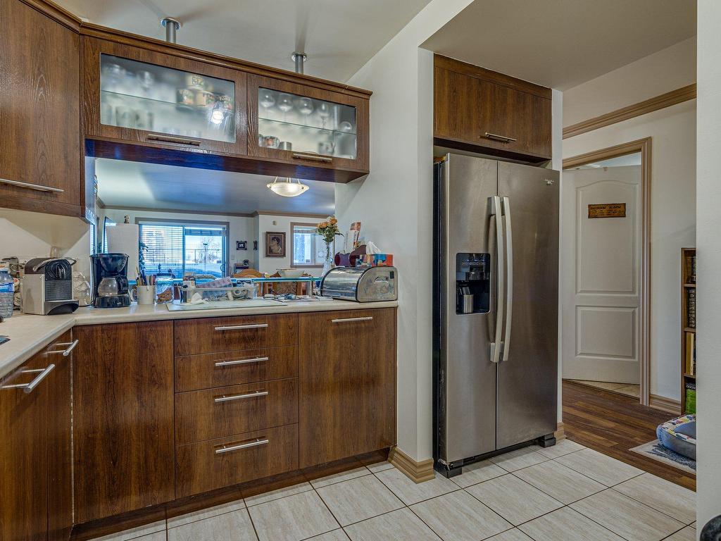 









2300


Boul. Daniel-Johnson

, 102,
Laval (Chomedey),




QC
H7T3A5

