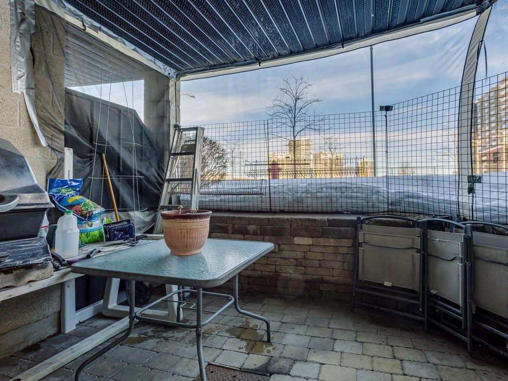 









2300


Boul. Daniel-Johnson

, 102,
Laval (Chomedey),




QC
H7T3A5

