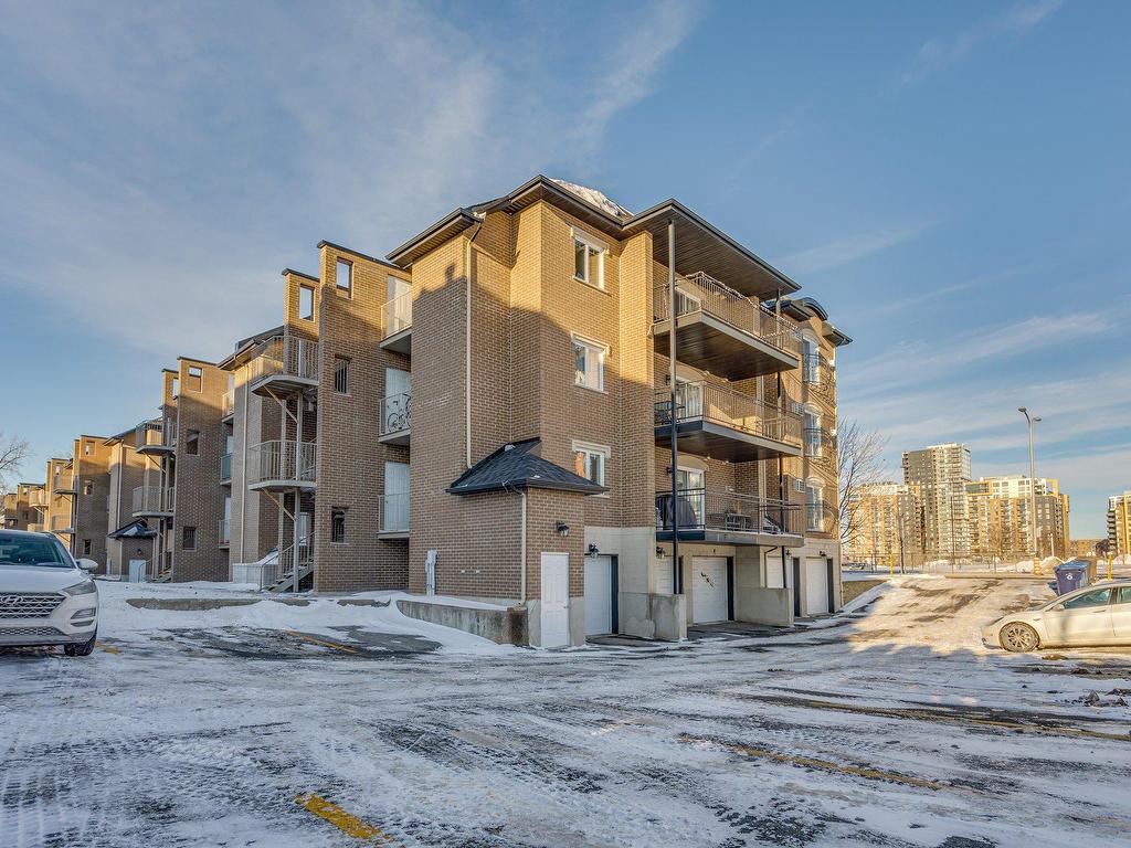 









2300


Boul. Daniel-Johnson

, 102,
Laval (Chomedey),




QC
H7T3A5

