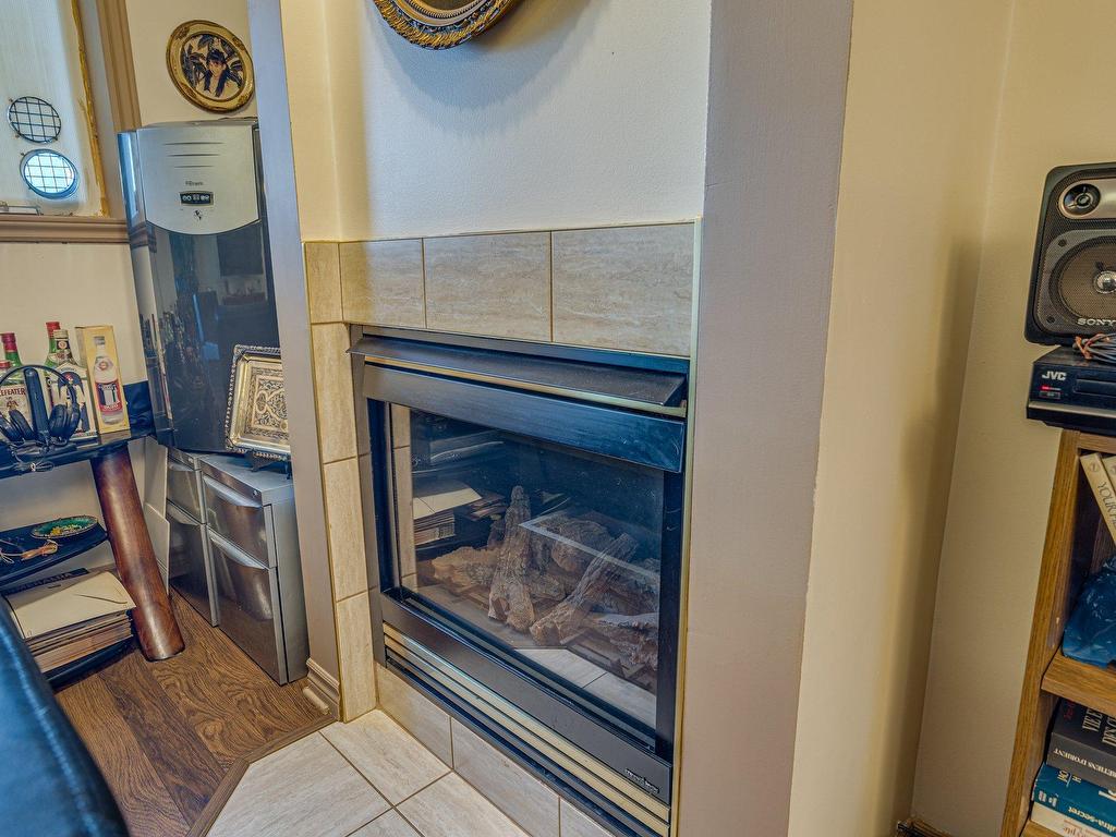 









2300


Boul. Daniel-Johnson

, 102,
Laval (Chomedey),




QC
H7T3A5

