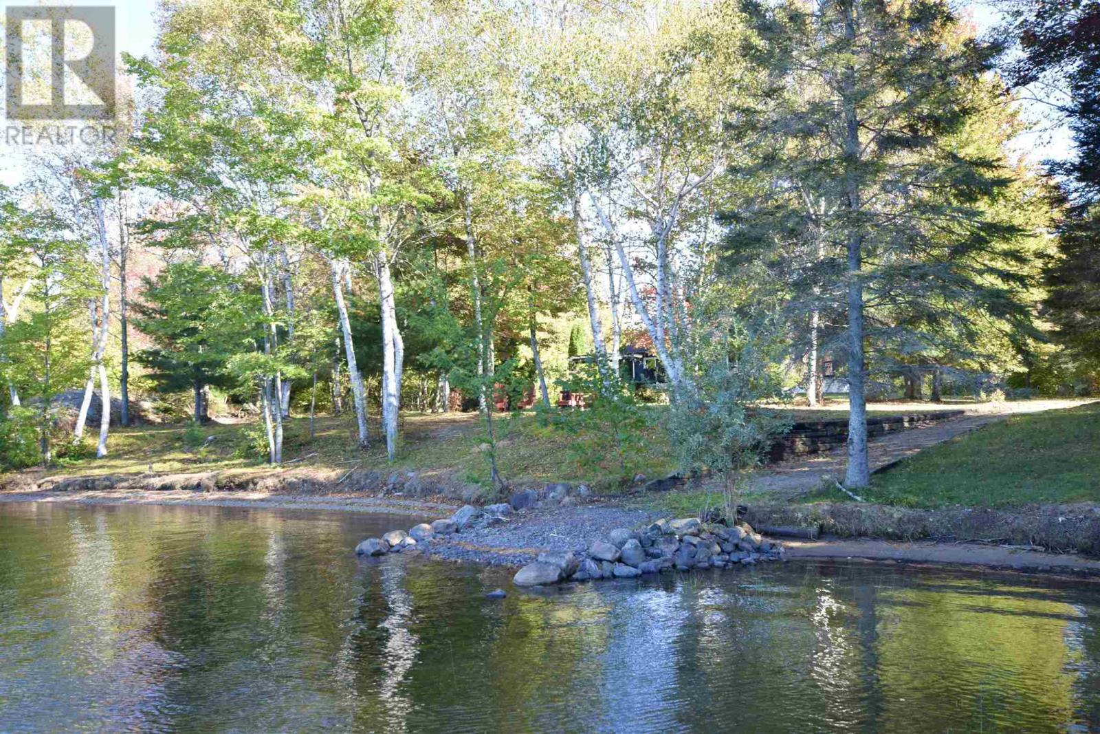 












84 Lakeview RD

,
Iron Bridge,




Ontario
P0R1B0

