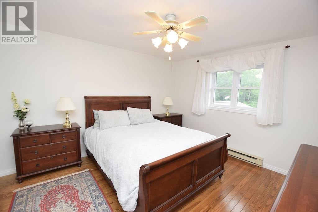 












84 Lakeview RD

,
Iron Bridge,




Ontario
P0R1B0

