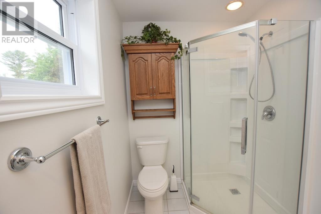 












84 Lakeview RD

,
Iron Bridge,




Ontario
P0R1B0

