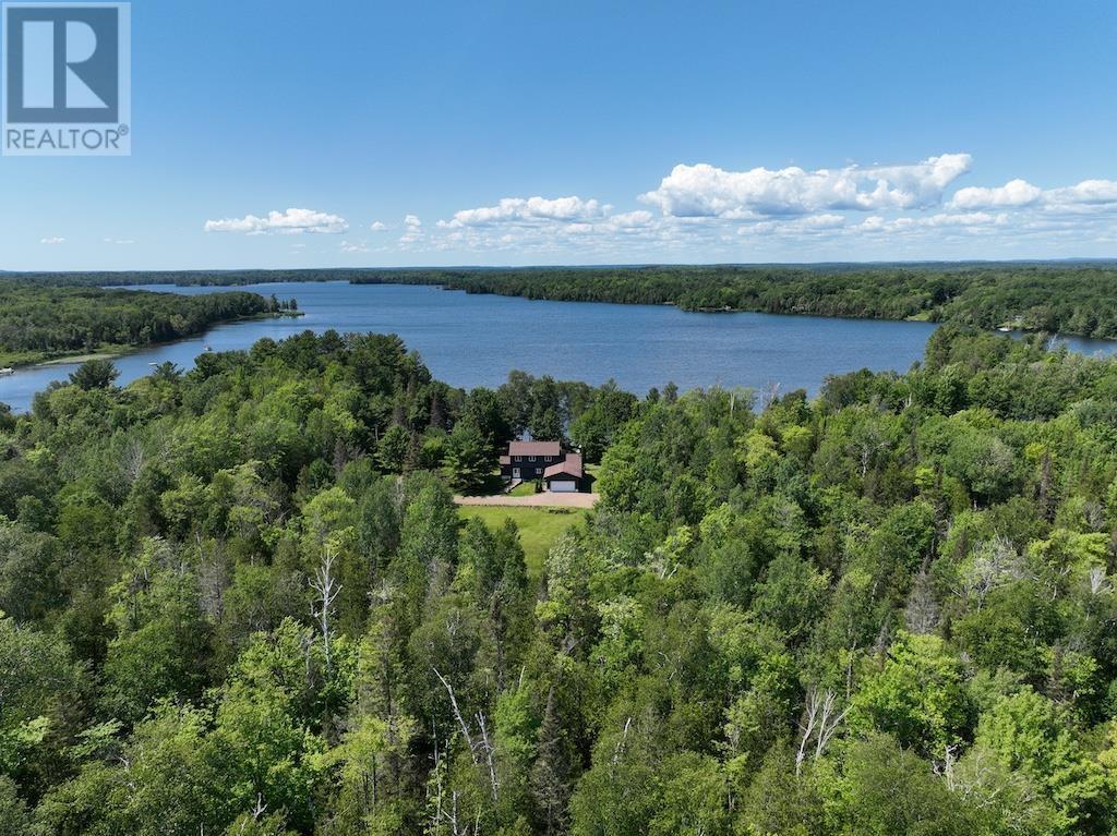 












84 Lakeview RD

,
Iron Bridge,




Ontario
P0R1B0

