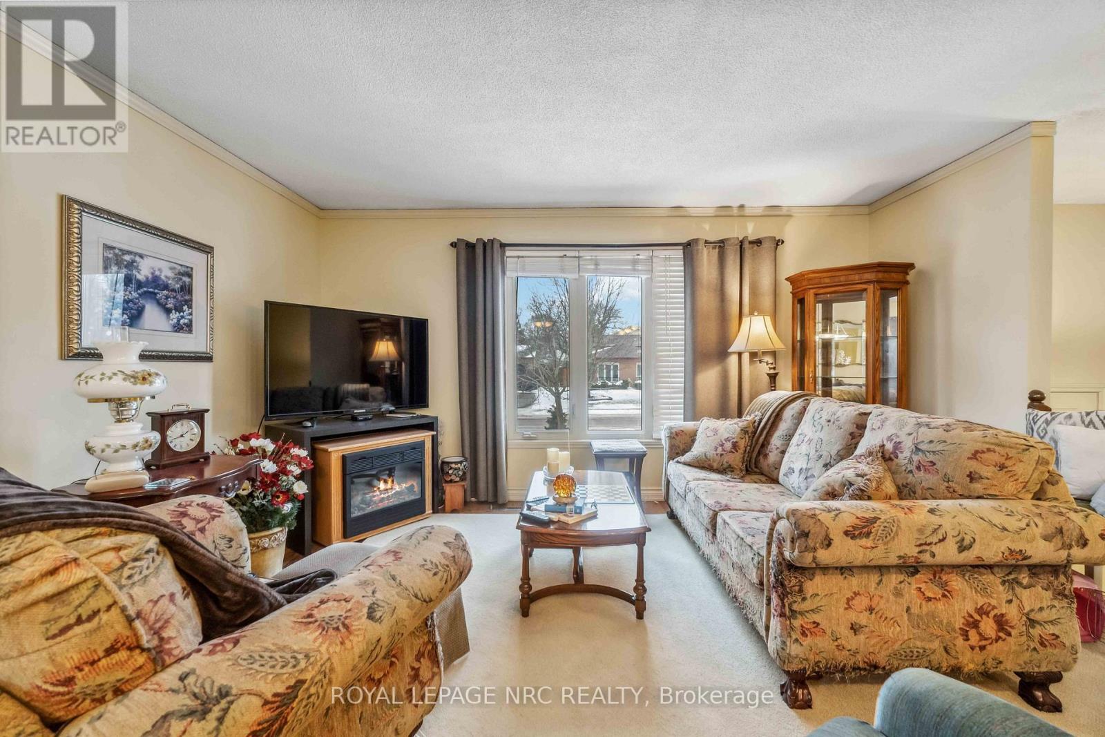 












127 MELISSA CRESCENT

,
Welland (N. Welland),




Ontario
L3C6M5

