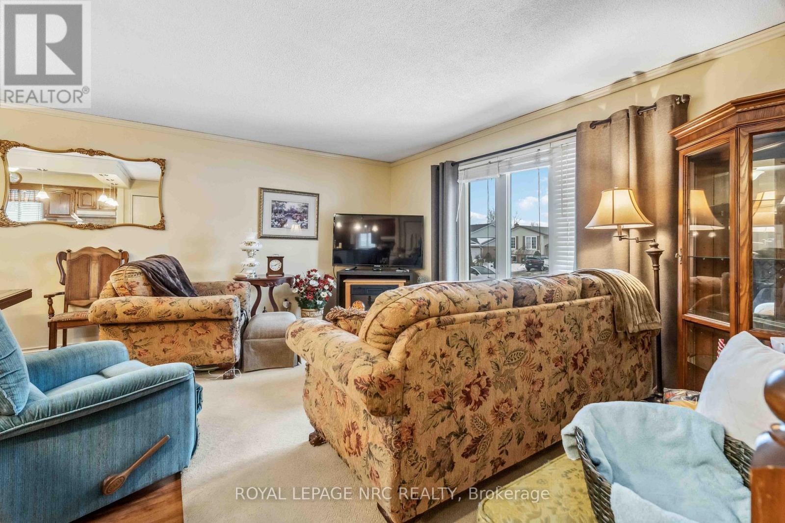 












127 MELISSA CRESCENT

,
Welland (N. Welland),




Ontario
L3C6M5

