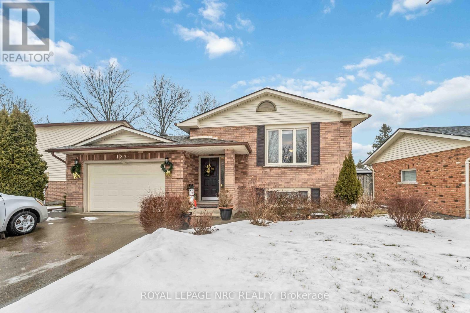 












127 MELISSA CRESCENT

,
Welland (N. Welland),




Ontario
L3C6M5

