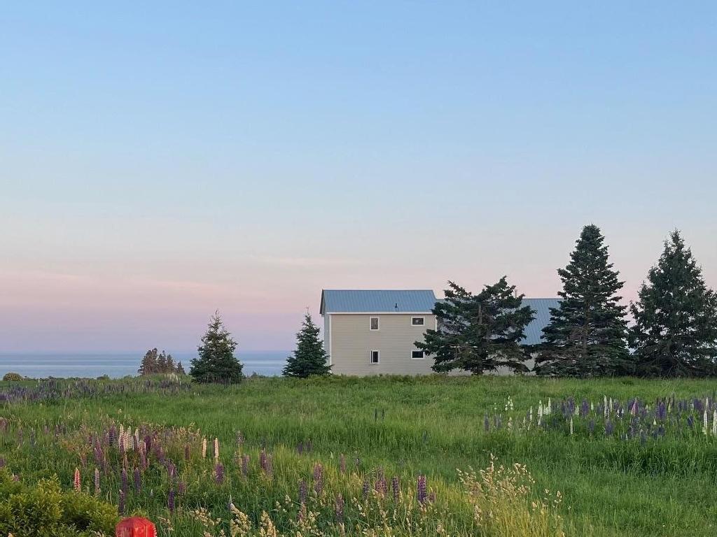 












1081 Trans Canada

,
Wood Islands,




PE
C0A 1R0

