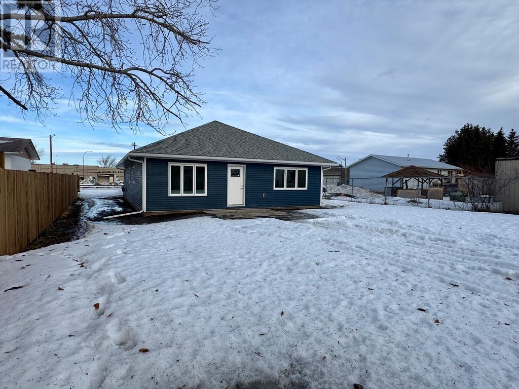 












1009 116 Avenue

,
Dawson Creek,




British Columbia
V1G3E4

