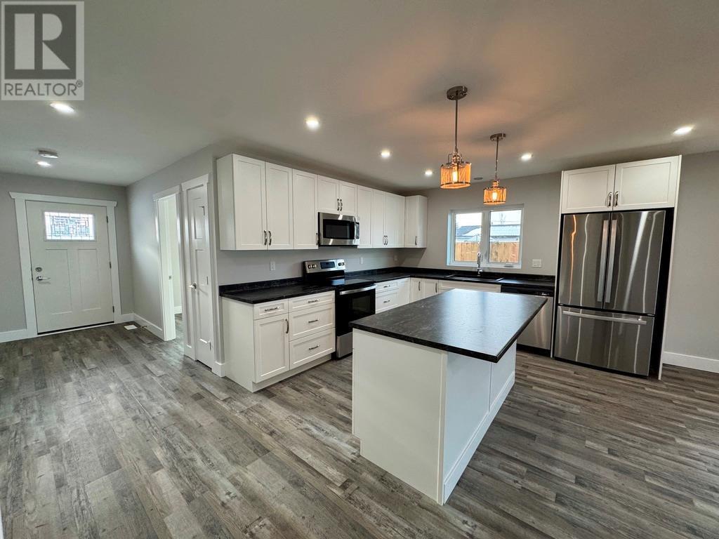 












1009 116 Avenue

,
Dawson Creek,




British Columbia
V1G3E4

