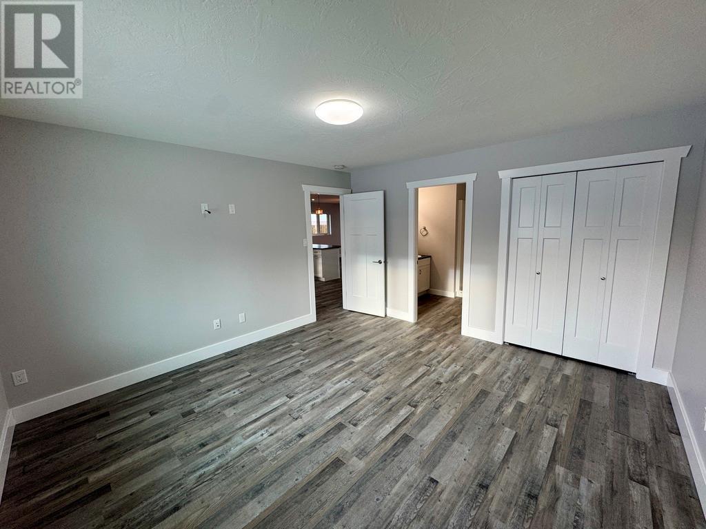 












1009 116 Avenue

,
Dawson Creek,




British Columbia
V1G3E4


