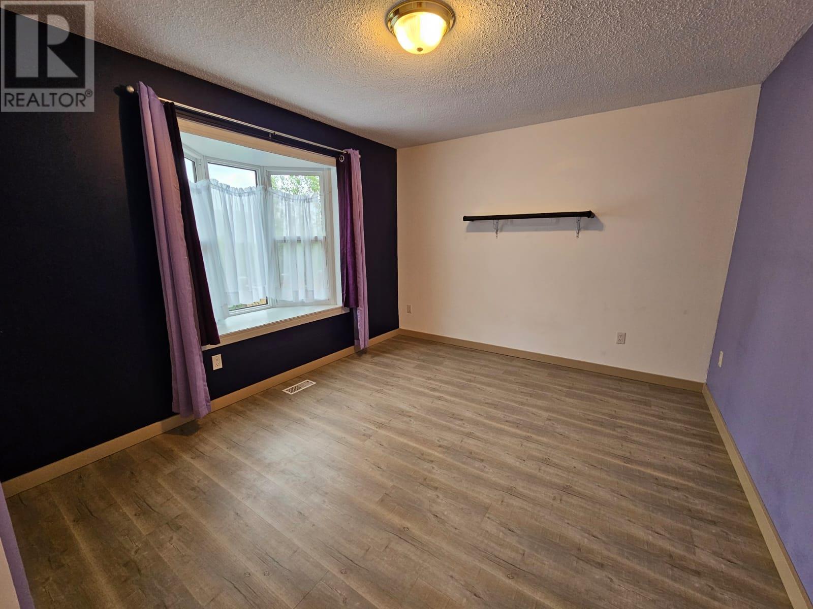 












4420 Baldy Way

,
Chetwynd,




British Columbia
V0C1J0


