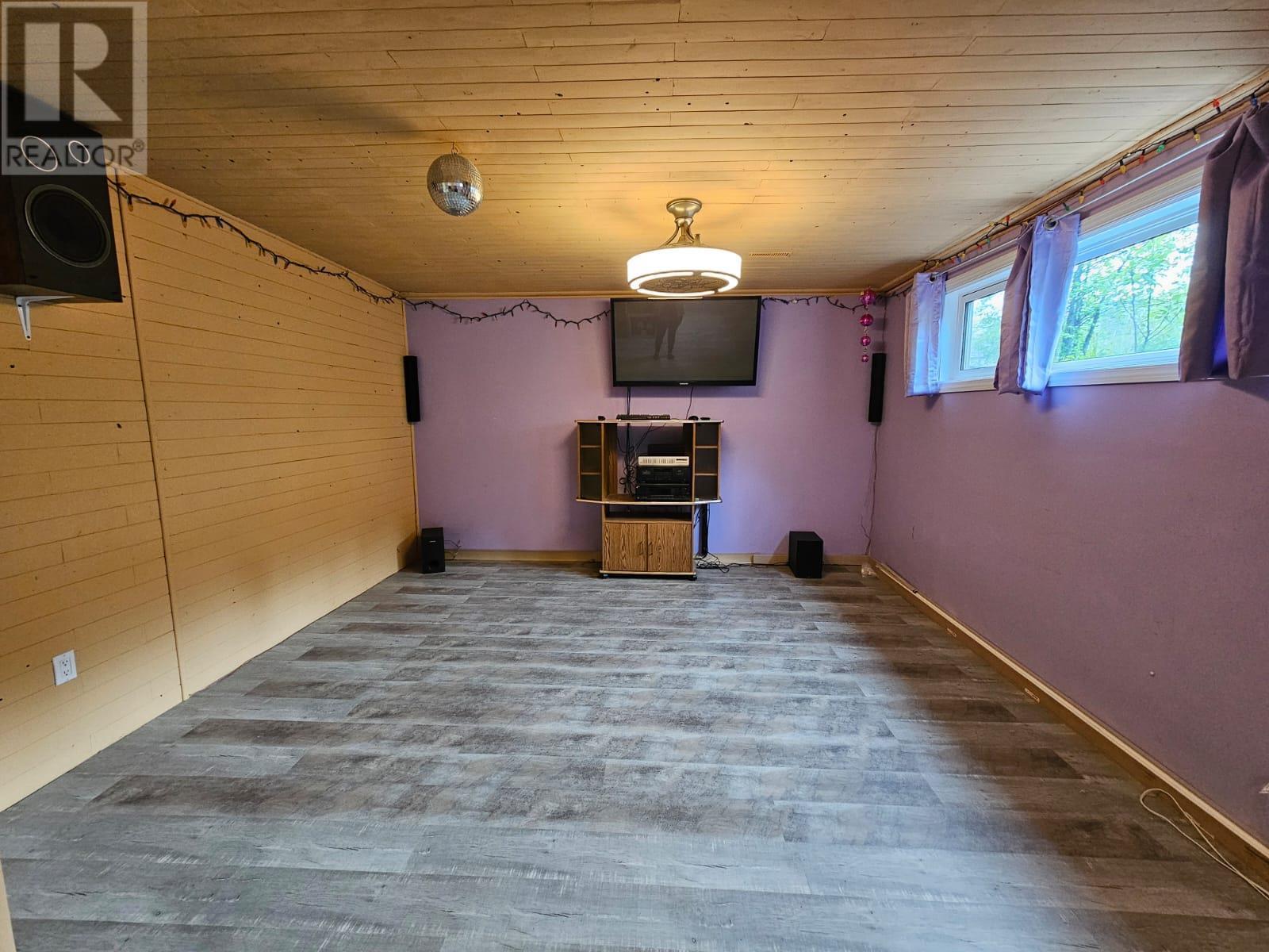 












4420 Baldy Way

,
Chetwynd,




British Columbia
V0C1J0

