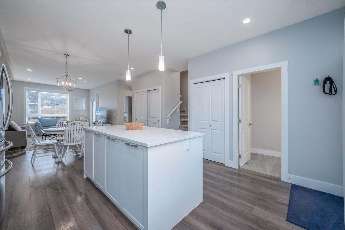 









13098


Shoreline

Way, 43,
Lake Country,




BC
V4V 0A8


