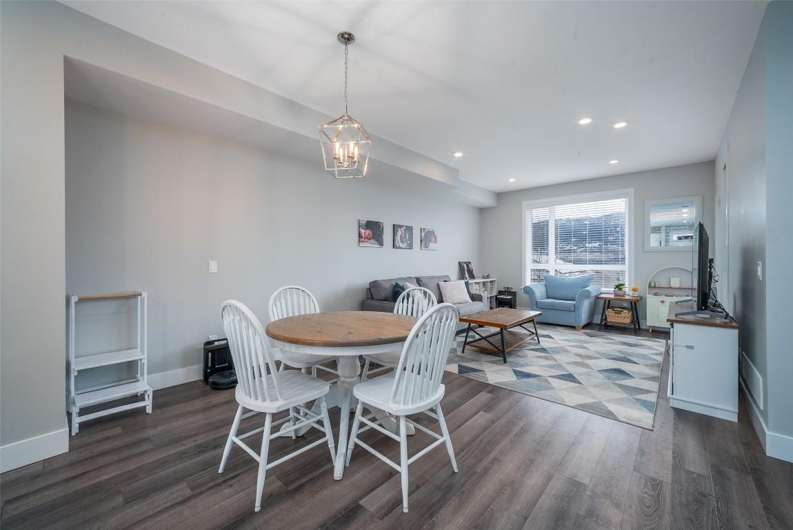 









13098


Shoreline

Way, 43,
Lake Country,




BC
V4V 0A8

