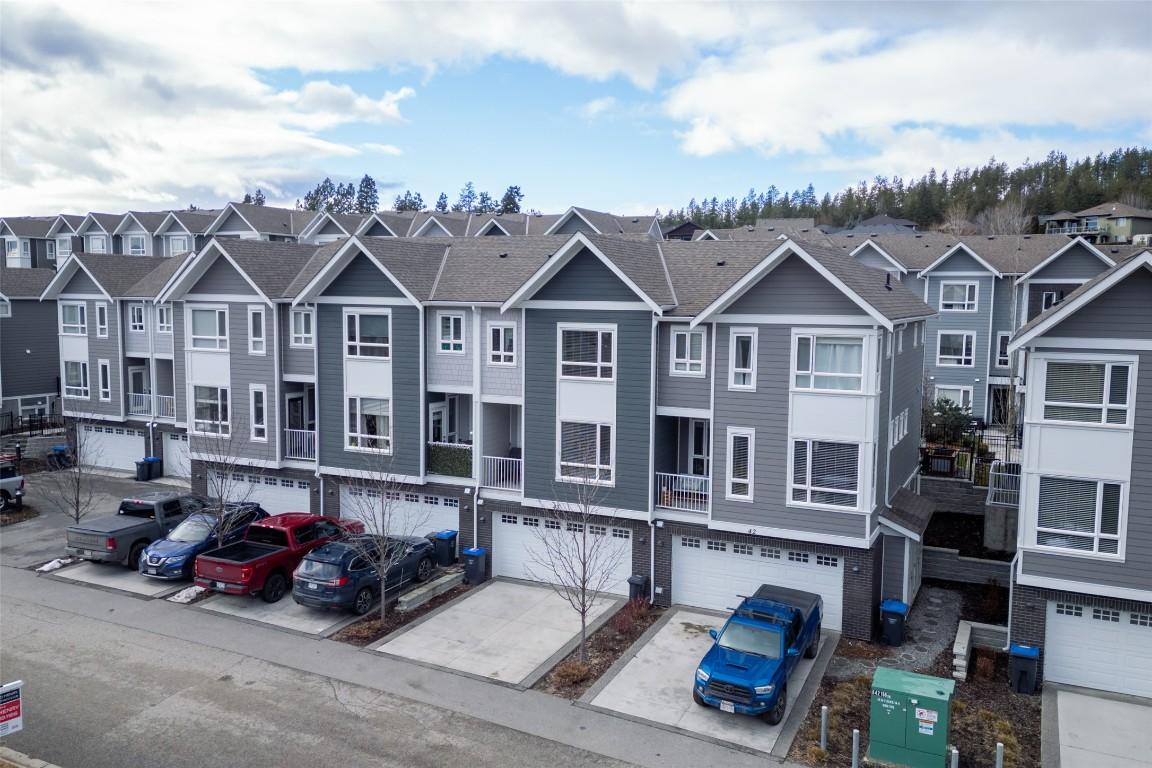 









13098


Shoreline

Way, 43,
Lake Country,




BC
V4V 0A8

