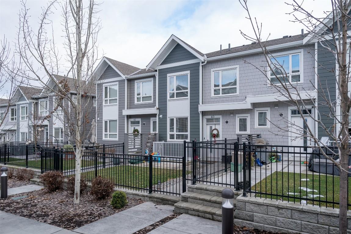 









13098


Shoreline

Way, 43,
Lake Country,




BC
V4V 0A8

