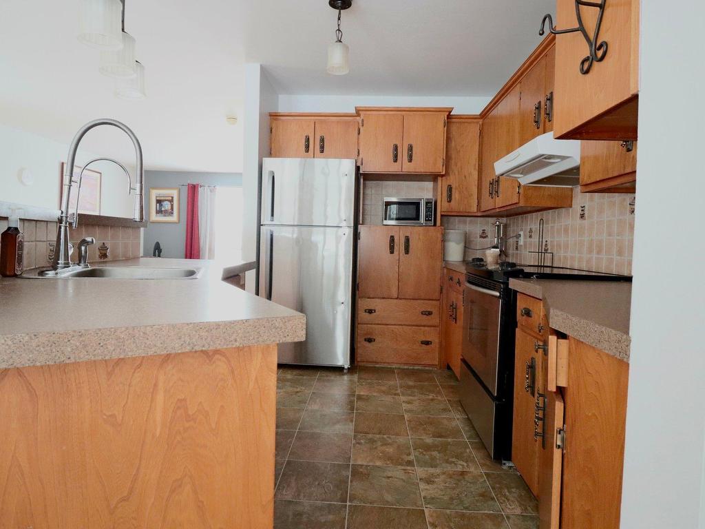 









460

 - 462


Rue Julien

,
Trois-Rivières,




QC
G8T6X1

