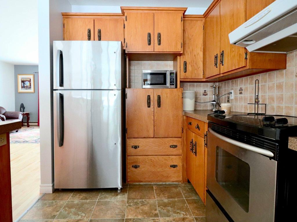 









460

 - 462


Rue Julien

,
Trois-Rivières,




QC
G8T6X1

