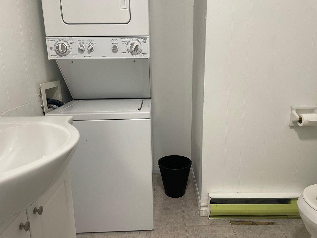 









460

 - 462


Rue Julien

,
Trois-Rivières,




QC
G8T6X1

