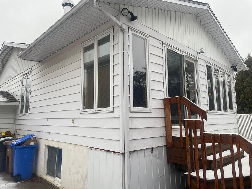 









460

 - 462


Rue Julien

,
Trois-Rivières,




QC
G8T6X1

