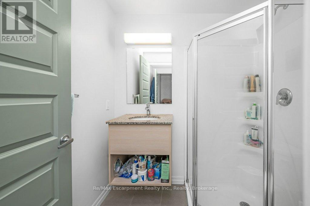 












502 - 8 HICKORY STREET W

,
Waterloo,




Ontario
N2L3H6

