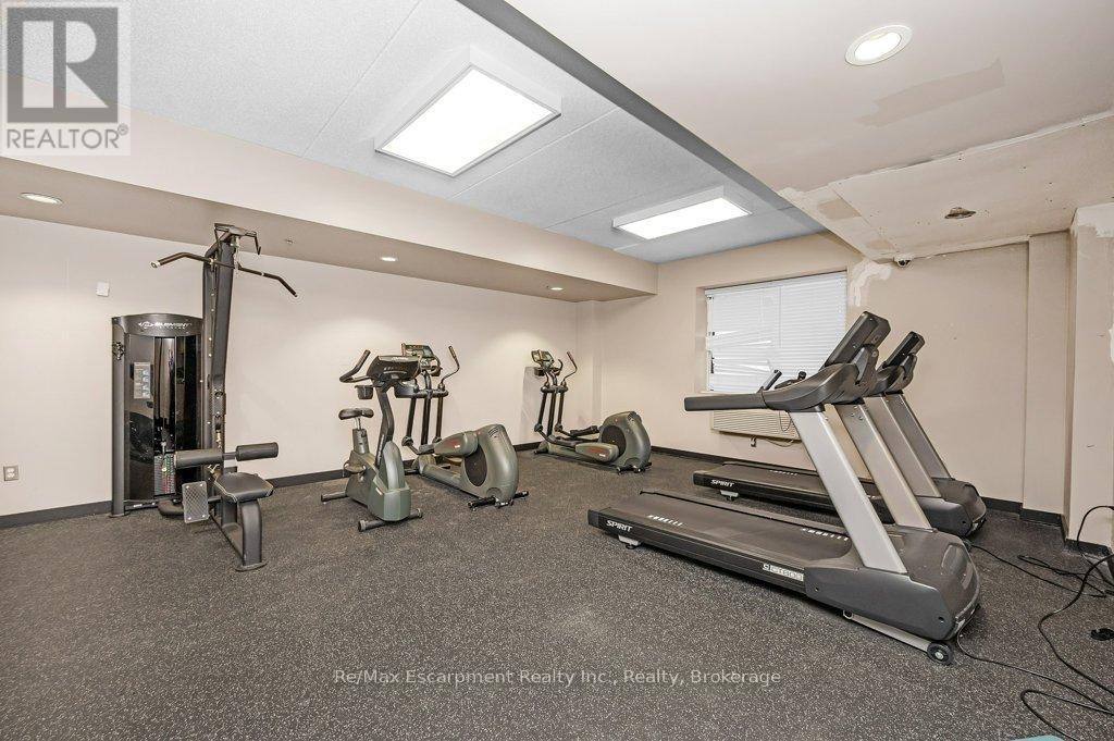 












502 - 8 HICKORY STREET W

,
Waterloo,




Ontario
N2L3H6

