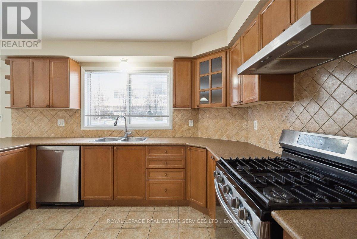 












820 SPECK CROSSING

,
Milton,




Ontario
L9T0G6

