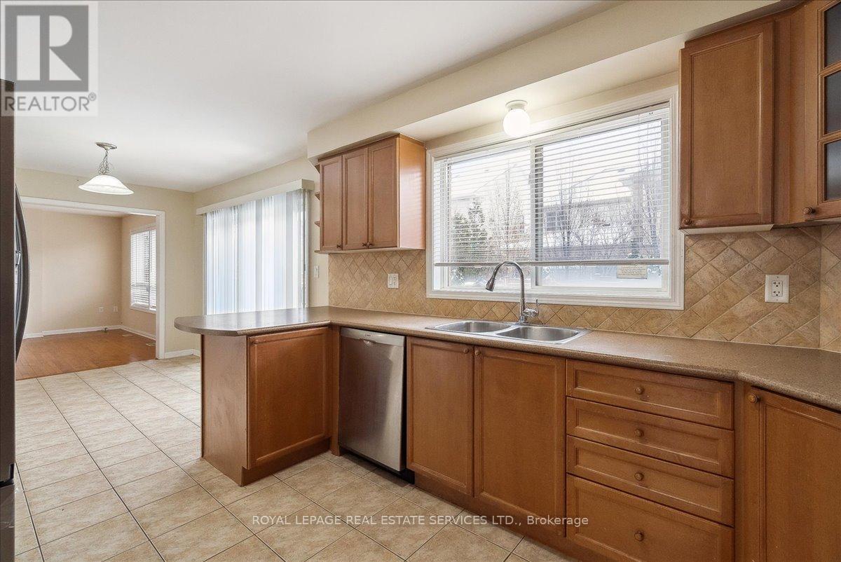












820 SPECK CROSSING

,
Milton,




Ontario
L9T0G6

