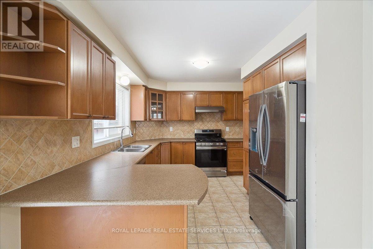 












820 SPECK CROSSING

,
Milton,




Ontario
L9T0G6

