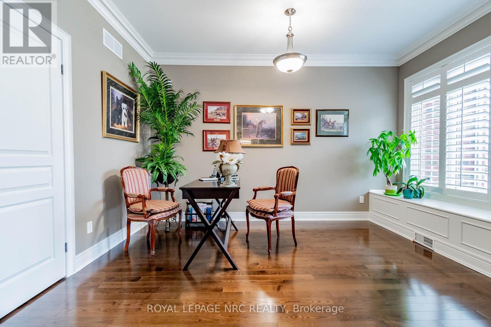 












43 CHERRY RIDGE BOULEVARD

,
Pelham,




Ontario
L0S1C0

