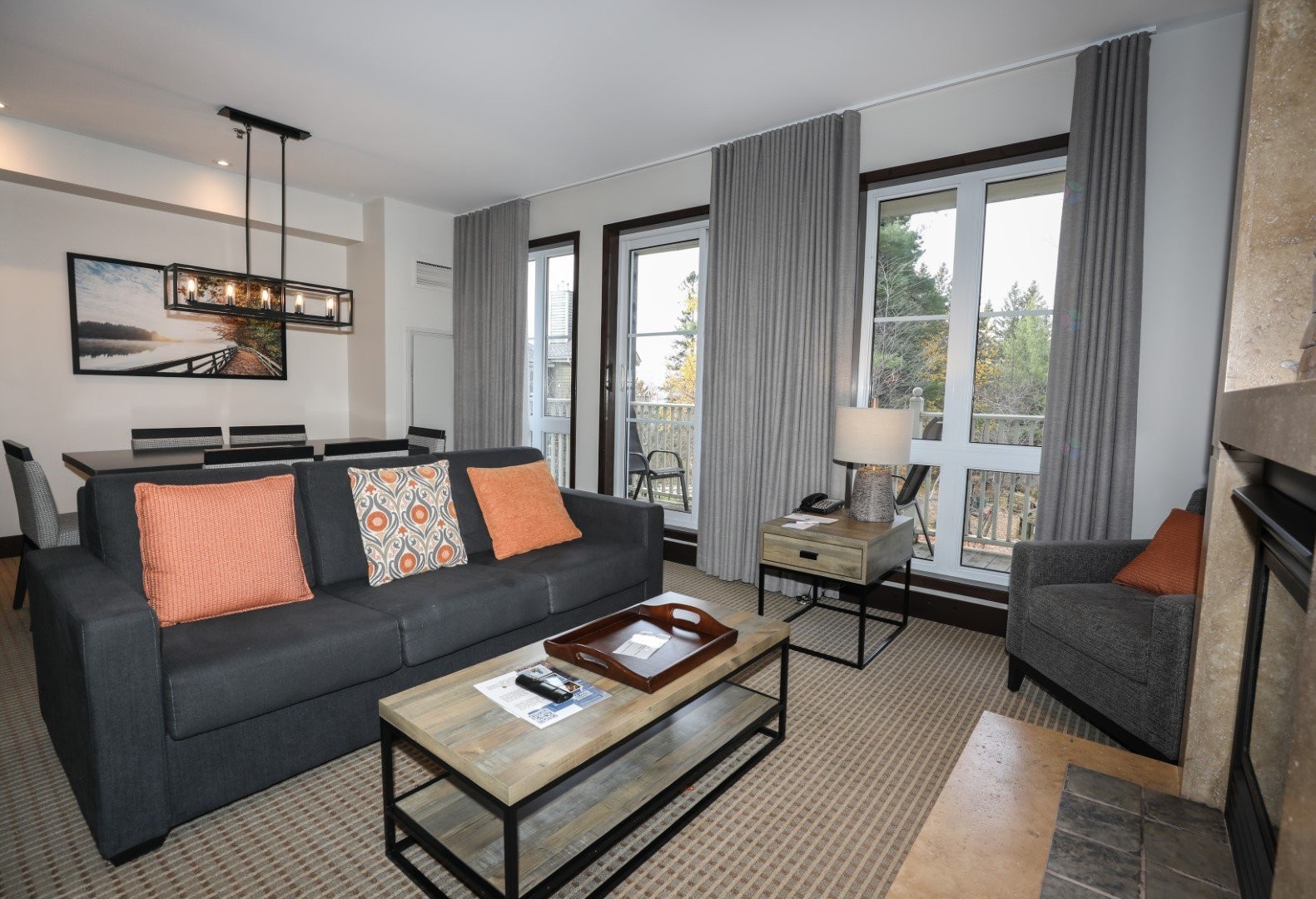 









150


Ch. du Curé-Deslauriers

, 302,
Mont-Tremblant,




QC
J8E1C9

